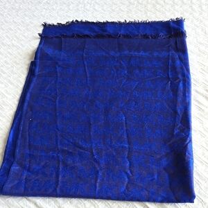 Michael KORS Elegant Blue MK Logo Scarf 100% Wool